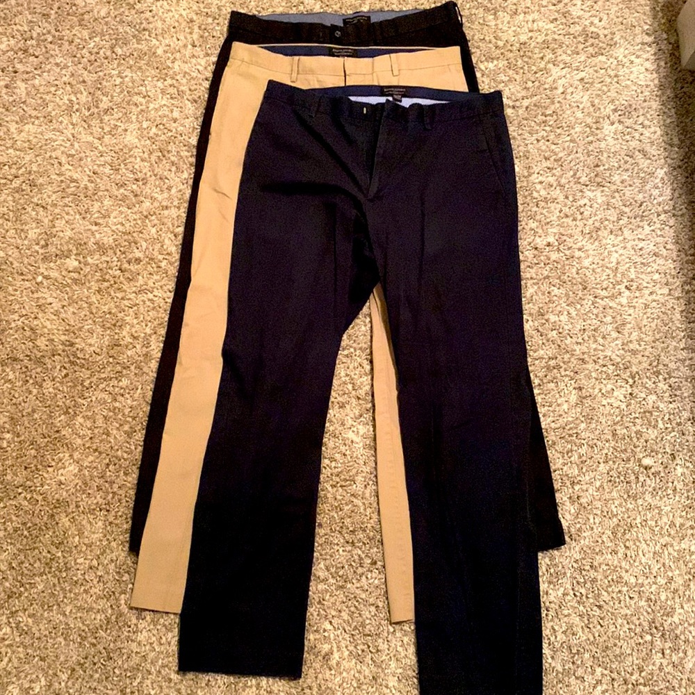 3 Pairs Banana Republic Chinos